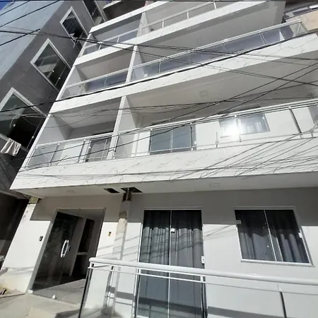 lindo apartamento com toda infraestrutura e muito proximo a praia-2